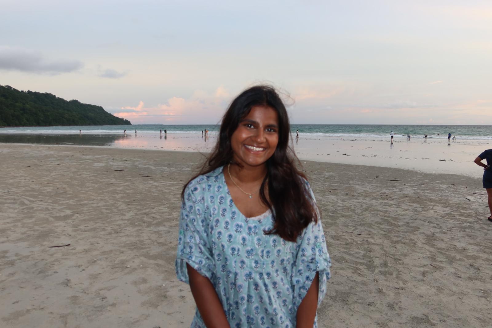 Ruvanthika at the beach.